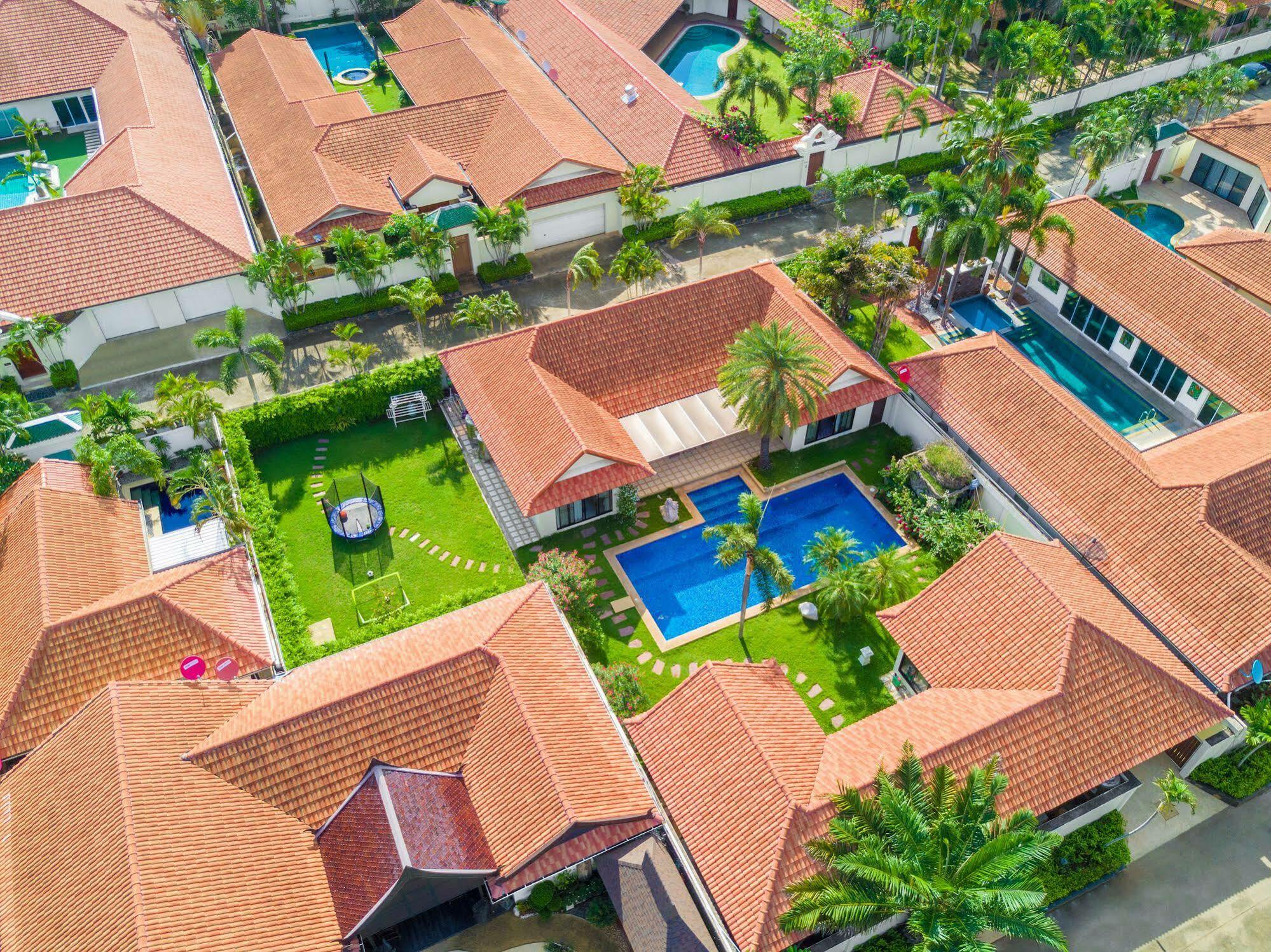Davinci Pool Villa Pattaya Exterior foto