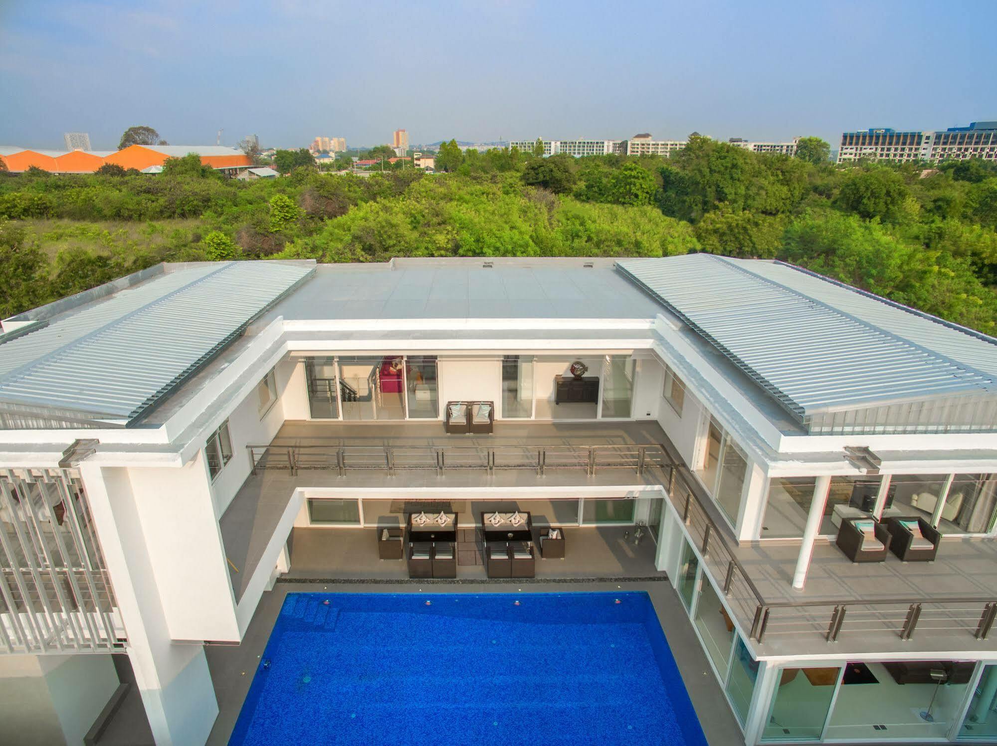 Davinci Pool Villa Pattaya Exterior foto